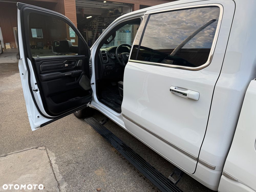 RAM 1500 Crew Cab Limited - 8