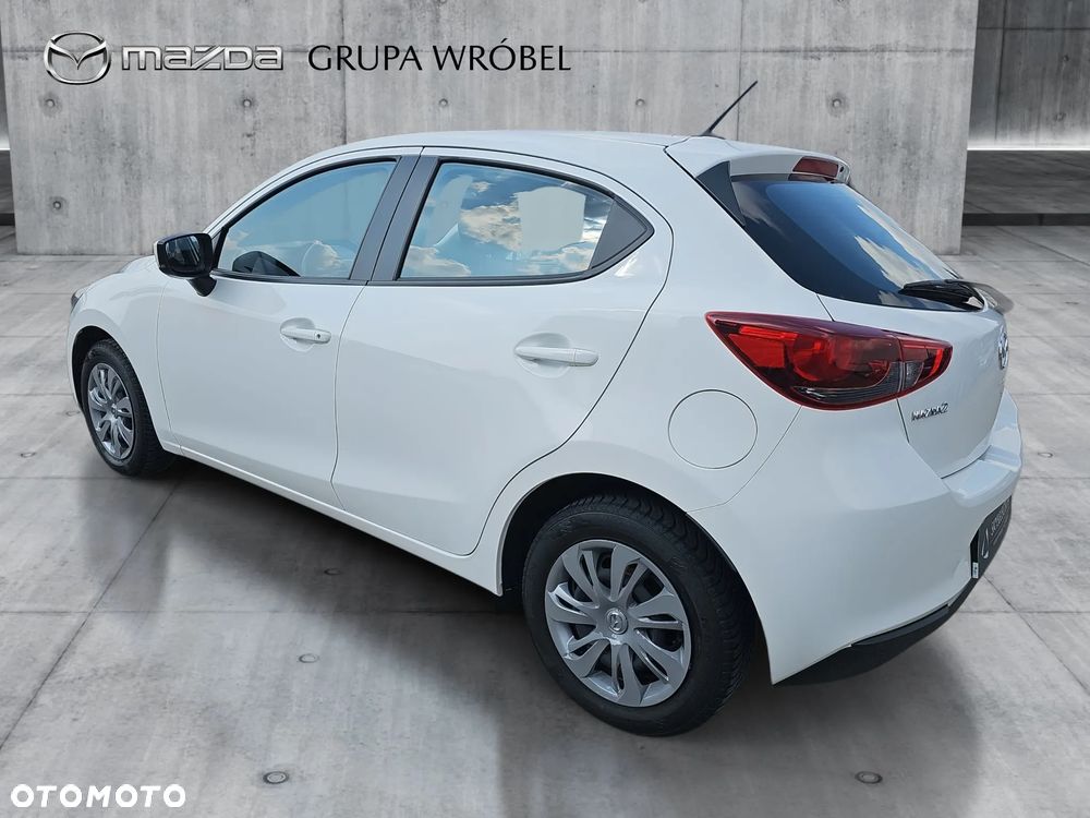 Mazda 2 - 7