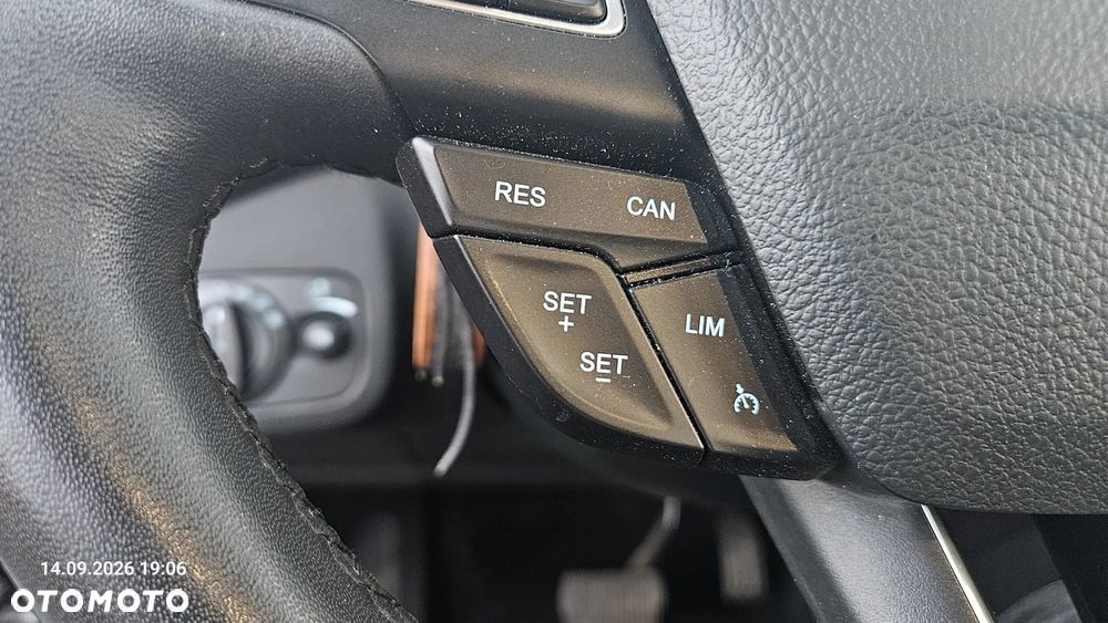 Ford Kuga 1.5 EcoBoost AWD Titanium ASS - 19