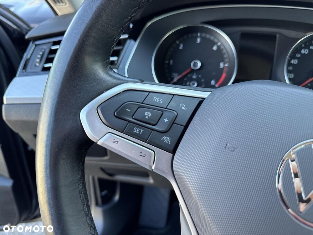 Volkswagen Passat 2.0 TDI EVO Business - 23