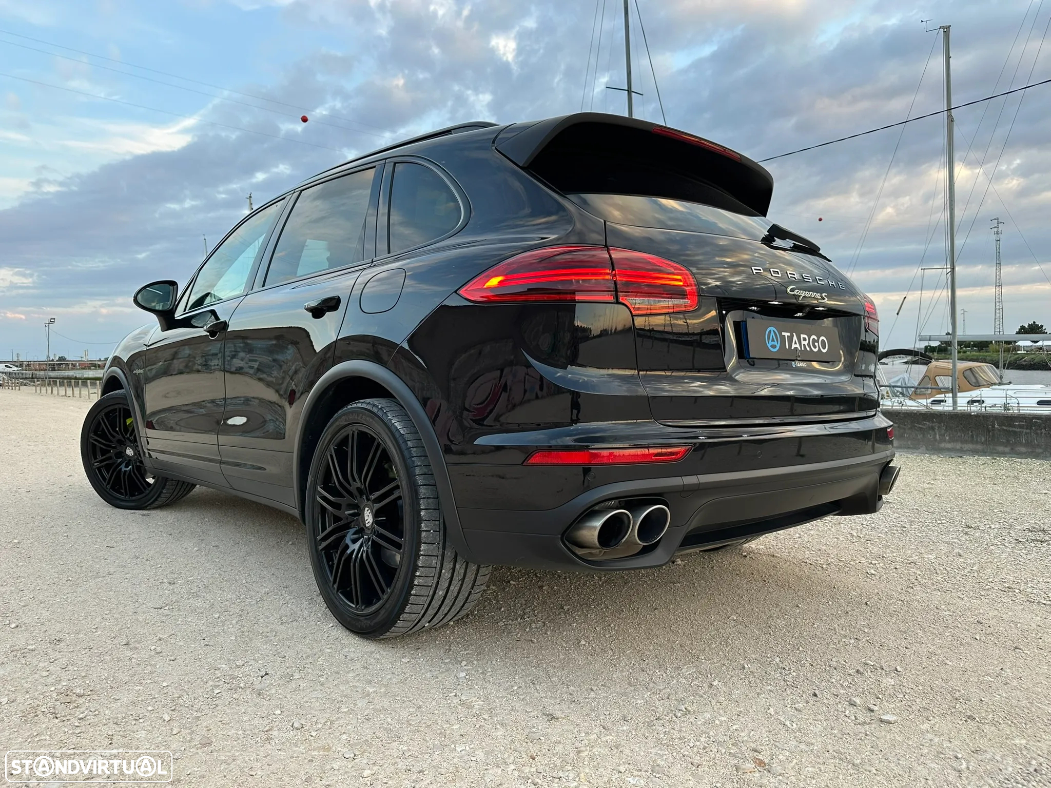 Porsche Cayenne S Hybrid - 9