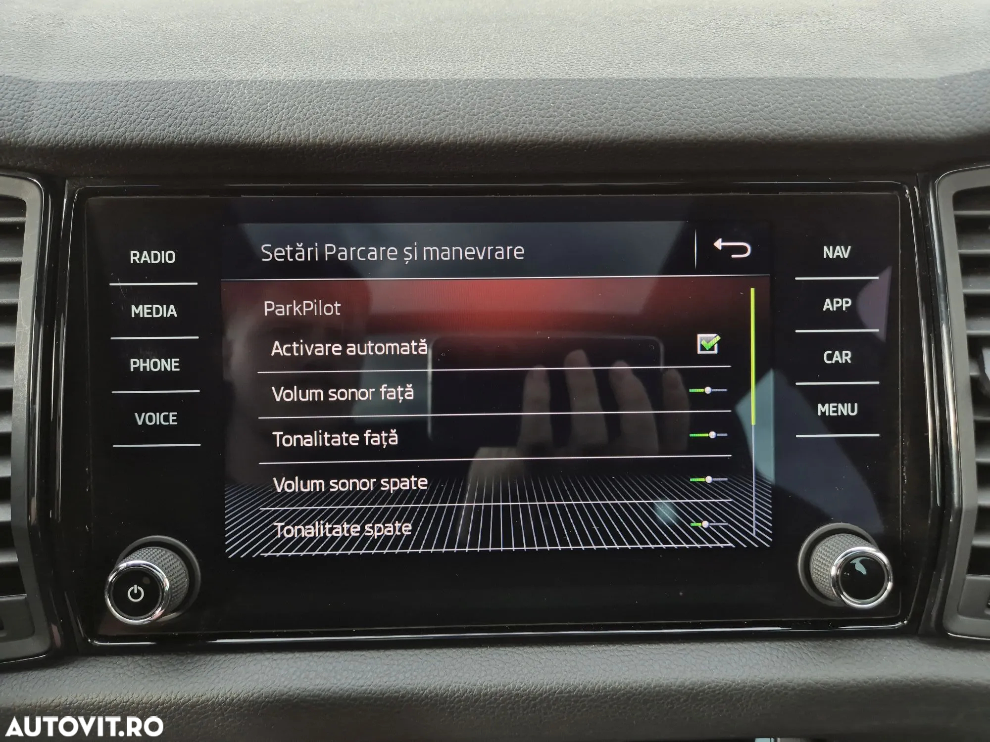Skoda Kodiaq 2.0 TDI 4X4 DSG RS - 32
