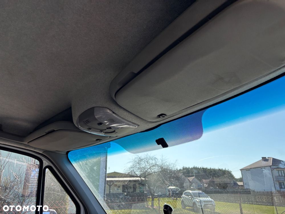 Mercedes-Benz sprinter - 9