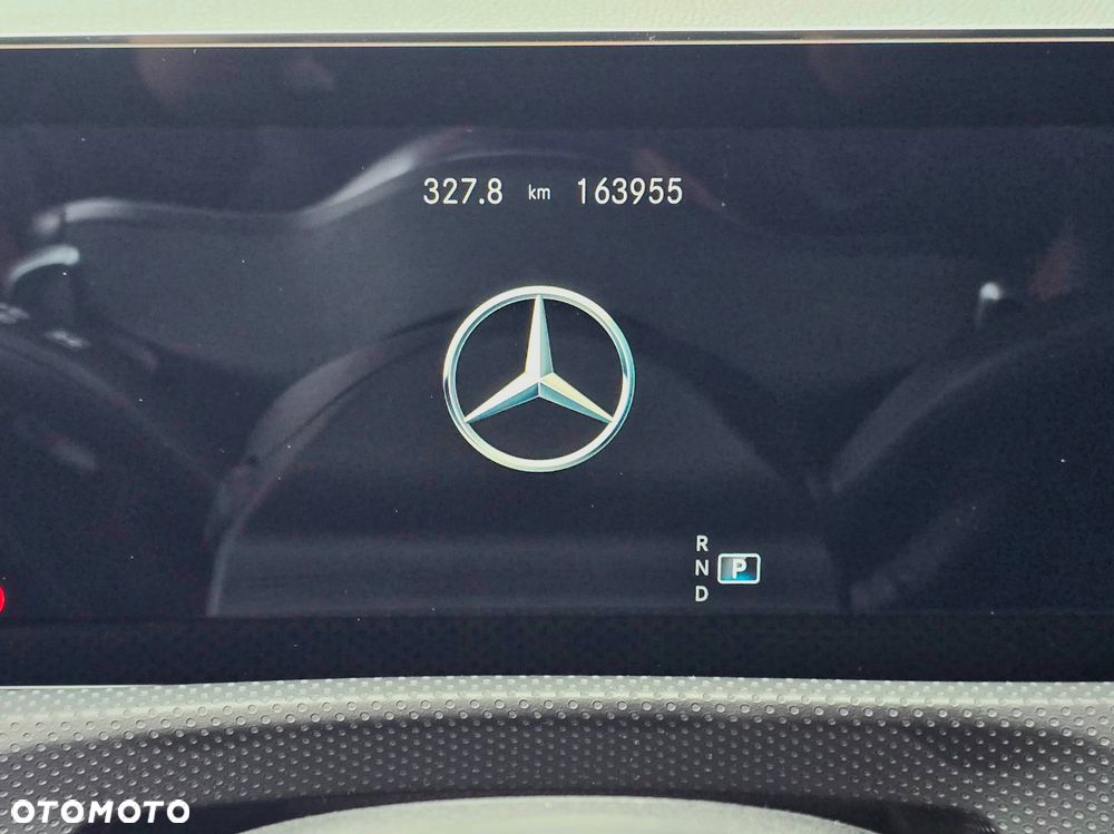 Mercedes-Benz CLA 180 7G-DCT Edition 2020 - 21