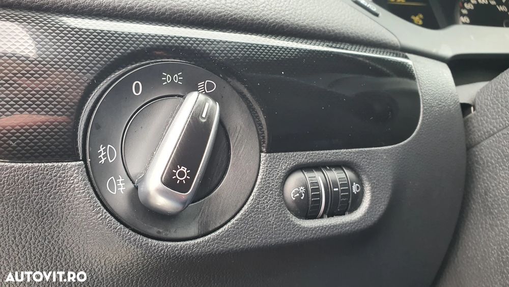 Volkswagen Jetta 1.6 TDI CR DPF Comfortline - 24