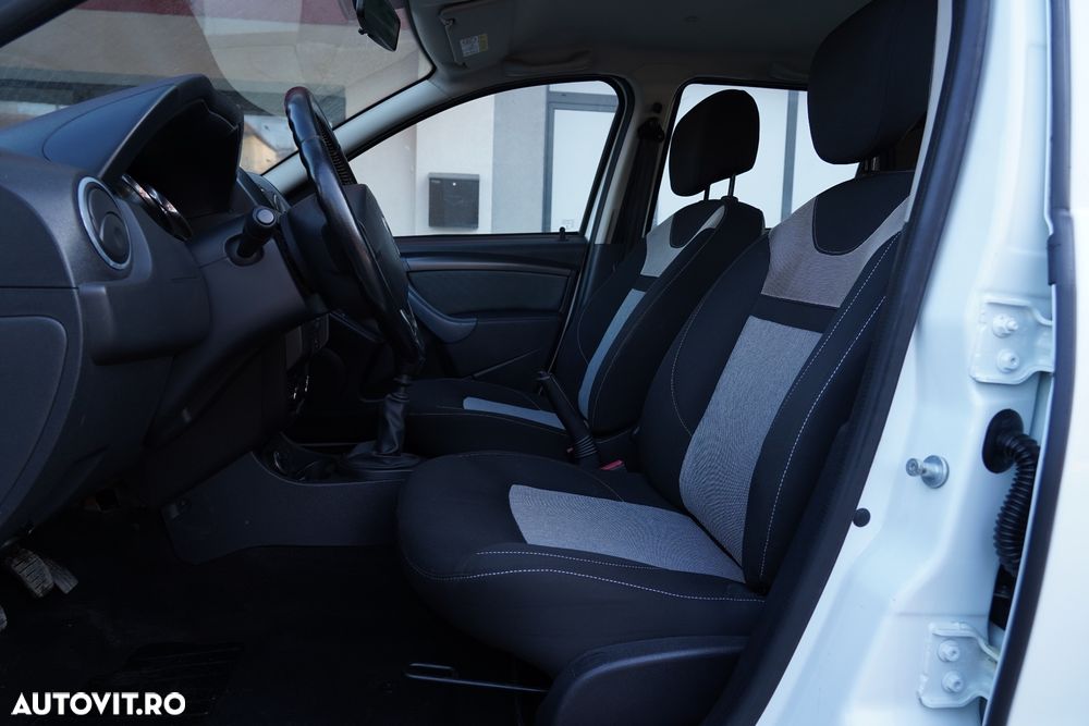 Dacia Duster dCi 110 FAP 4x4 Prestige - 24