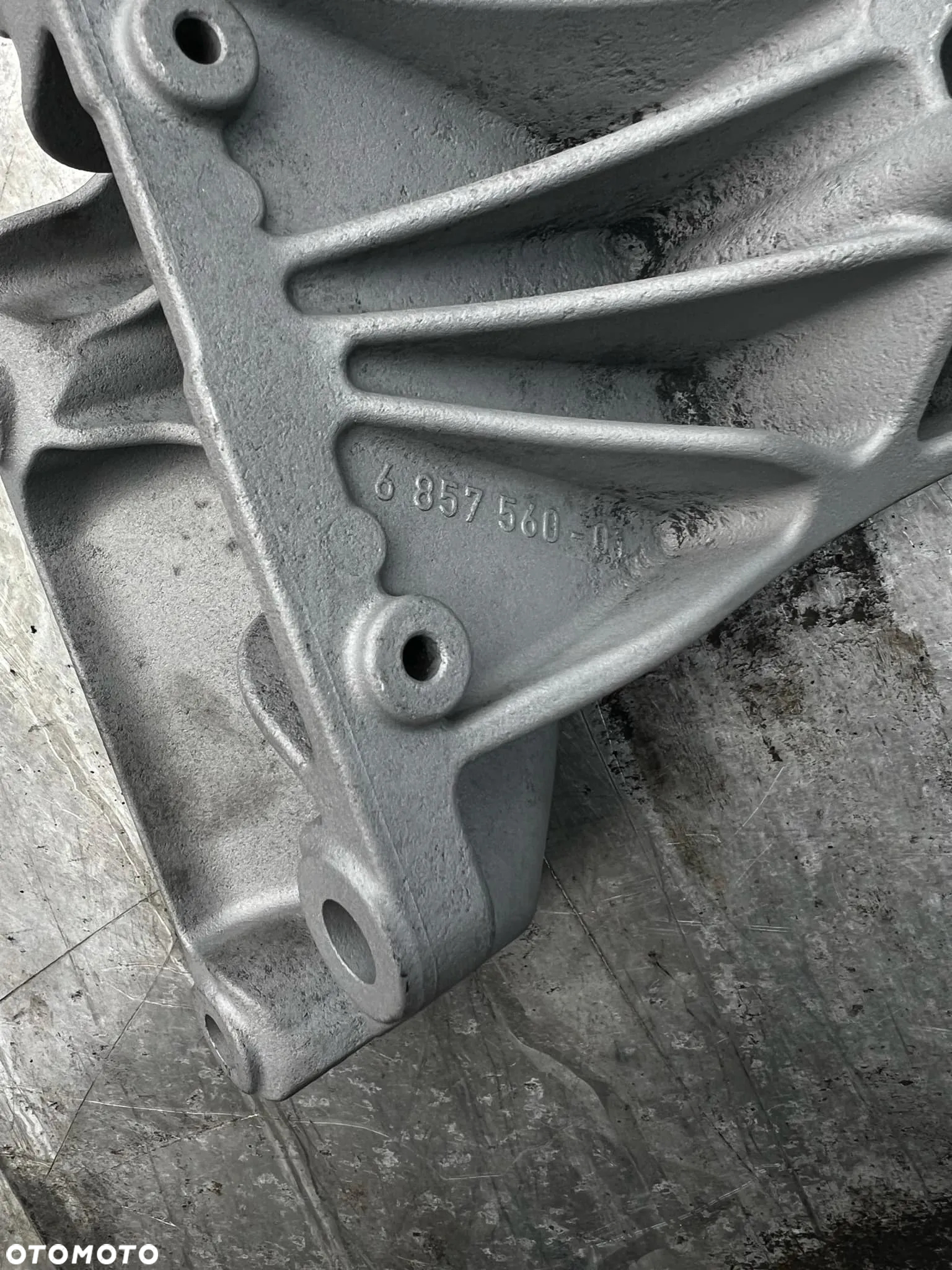ŁAPA MOCOWANIE SILNIKA WSPORNIK - BMW N20 LEWY - 2211 6784823-01 - 5