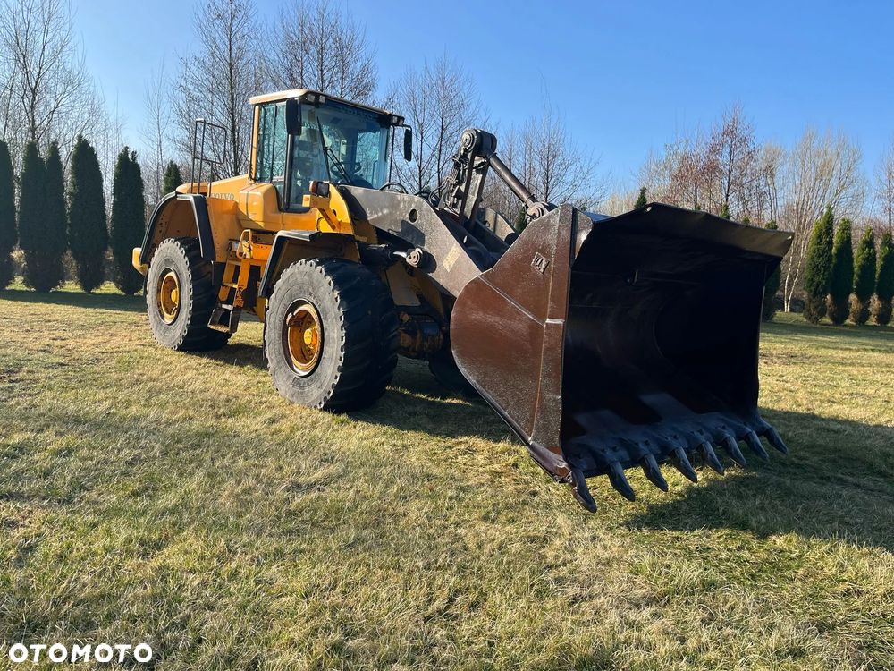 Volvo L180F - 11