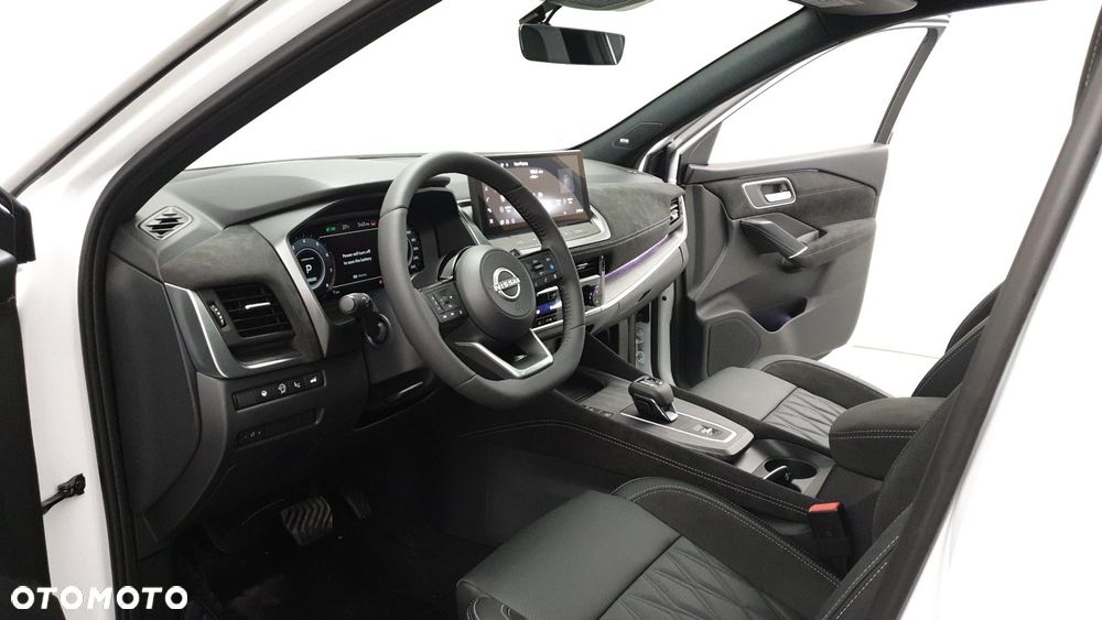 Nissan Qashqai 1.3 DIG-T MHEV Tekna+ Xtronic - 25