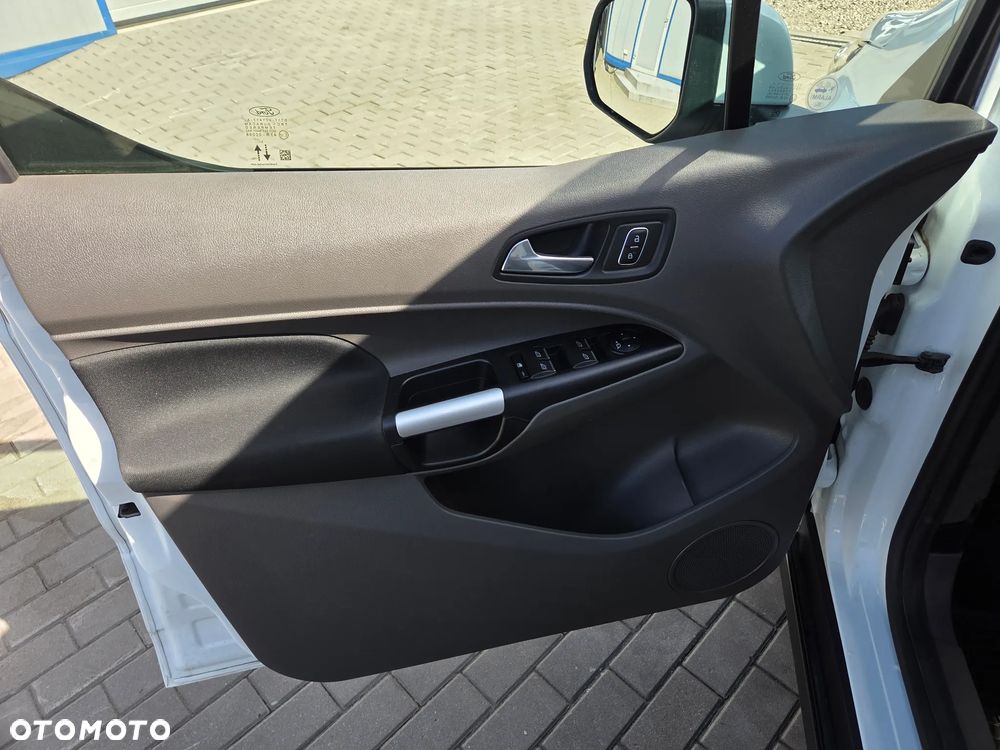 Ford Tourneo Connect Gr 1.5 EcoBlue Titanium - 12