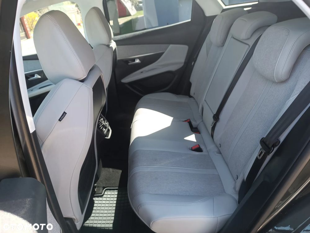 Peugeot 3008 BlueHDi 120 Stop & Start EAT6 Allure - 17