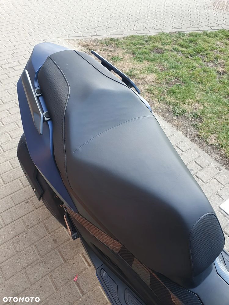 Yamaha Inny - 10
