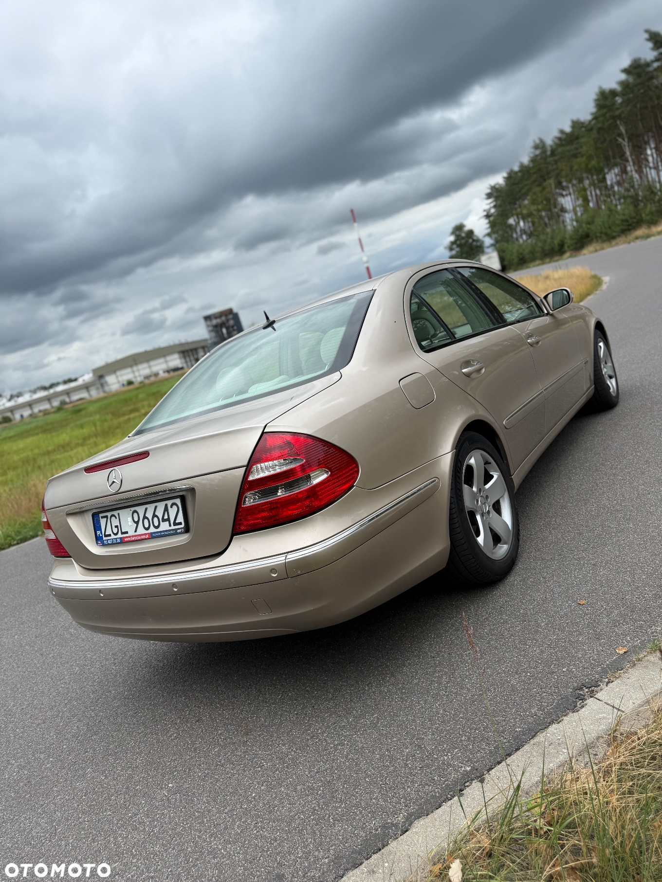 Mercedes-Benz Klasa E 200 Kompressor Automatik Elegance - 3