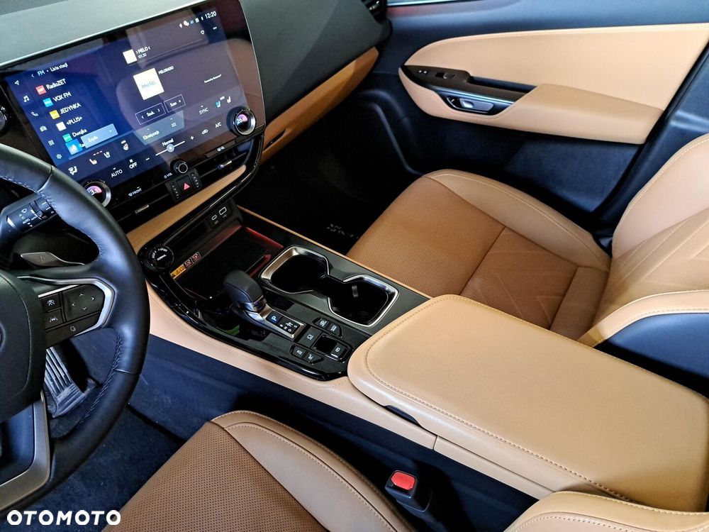 Lexus NX 450h+ Prestige AWD - 29