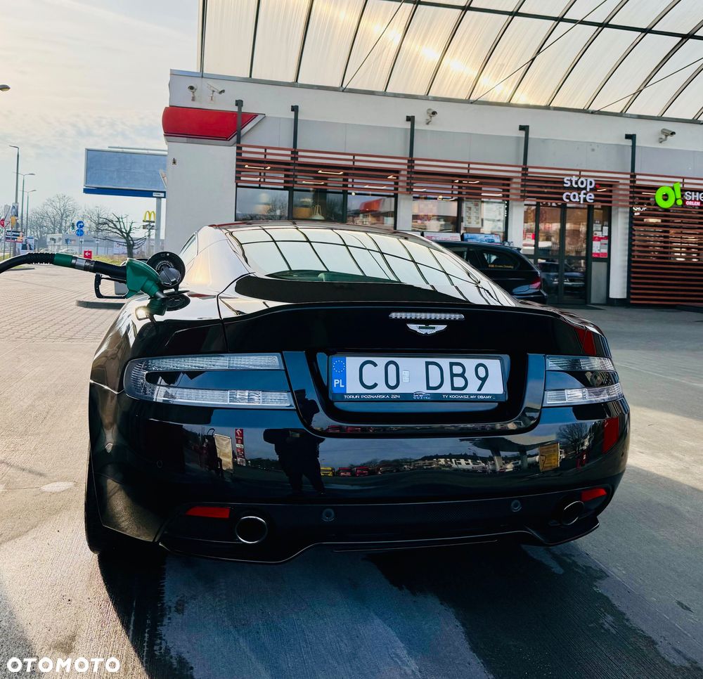 Aston Martin DB9 - 34