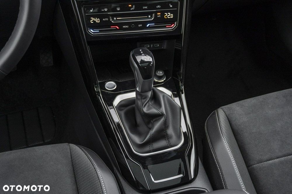 Volkswagen T-Roc - 20