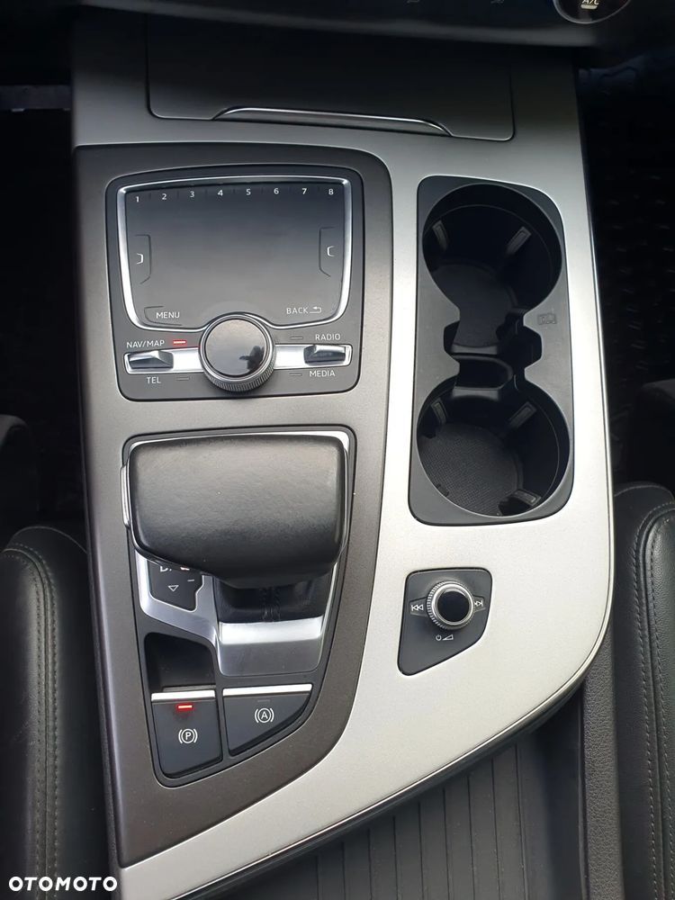 Audi Q7 3.0 TDI ultra Quattro Tiptronic - 22