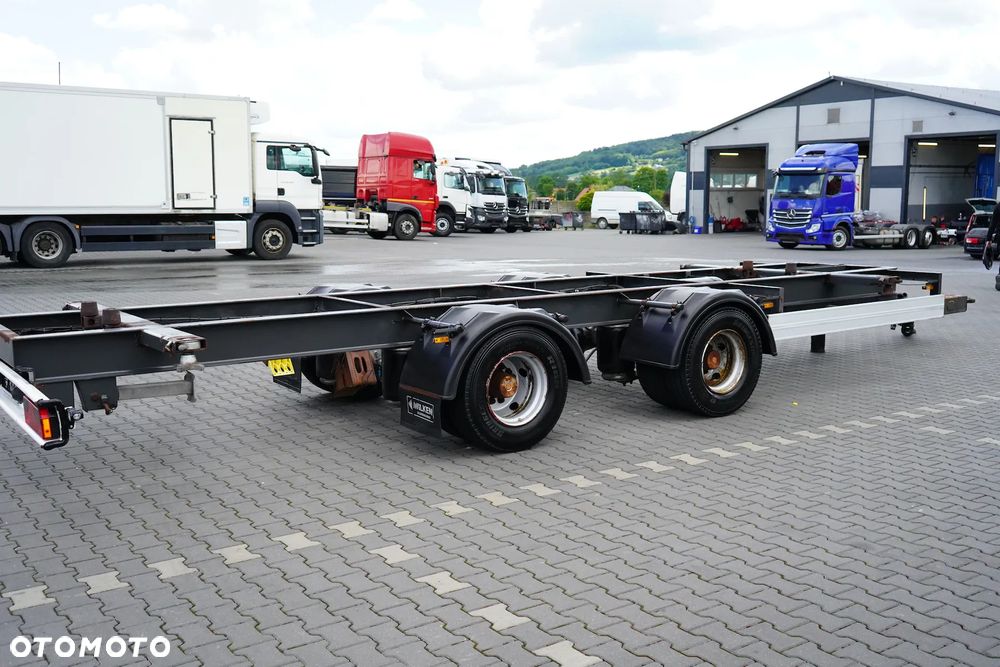 Inny WILKEN / TANDEM / BDF / 7,15 , 7,45 , 7,82 M / MEGA - 17