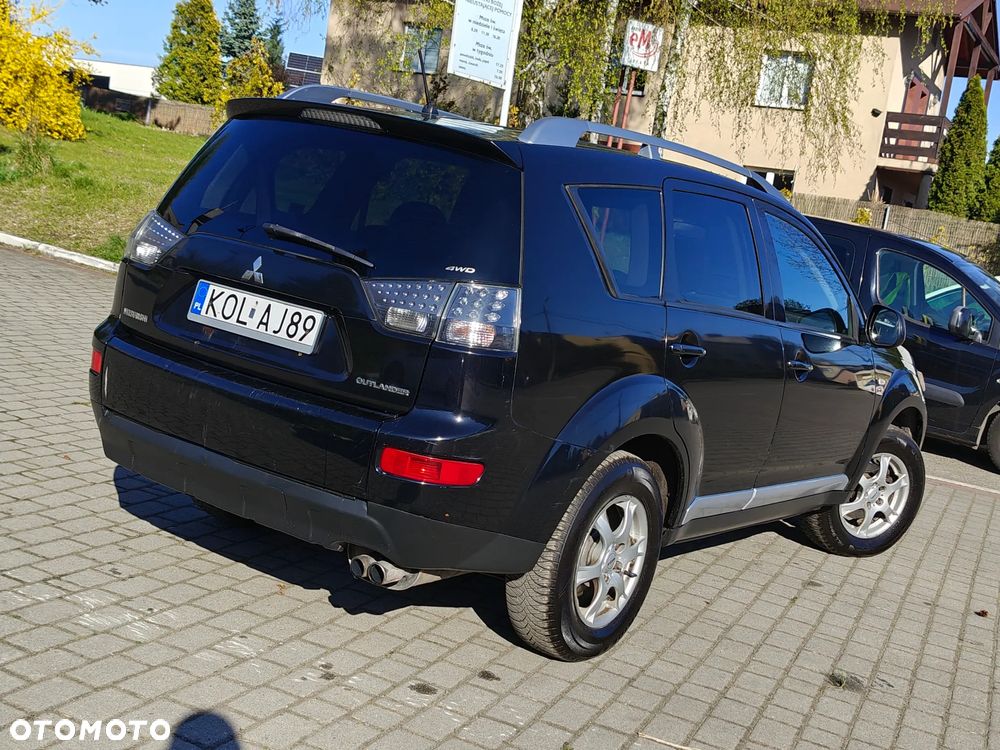 Mitsubishi Outlander 2.0 DI-D 4WD Intense - 6