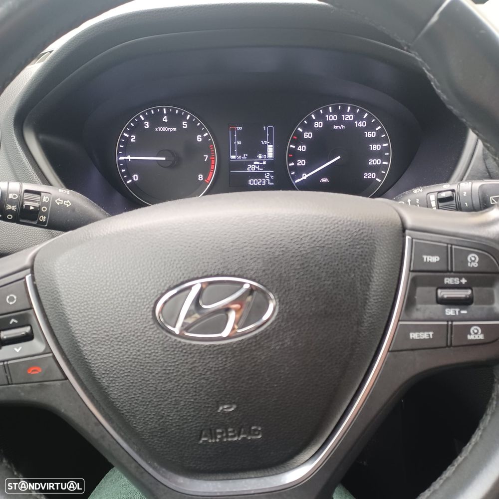 Hyundai i20 1.2 Comfort - 8