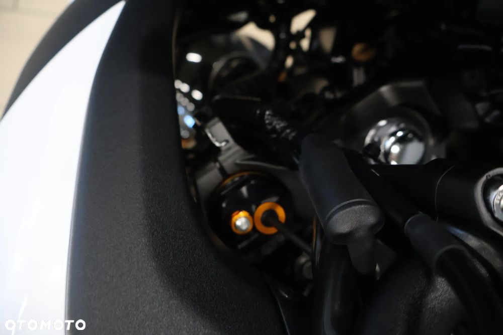 Yamaha MT - 36