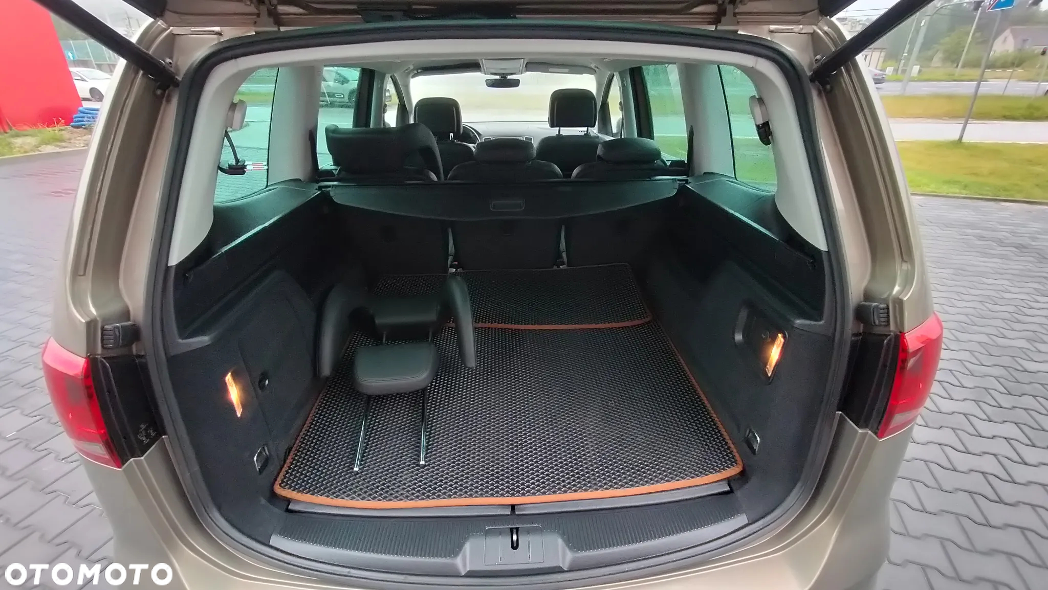 Seat Alhambra 2.0 TDI Style Advanced DSG - 30