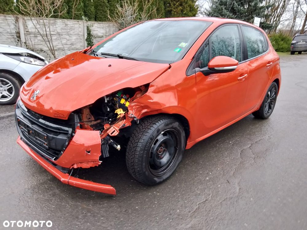 Peugeot 208 PureTech 82 Start & Stop Allure - 7