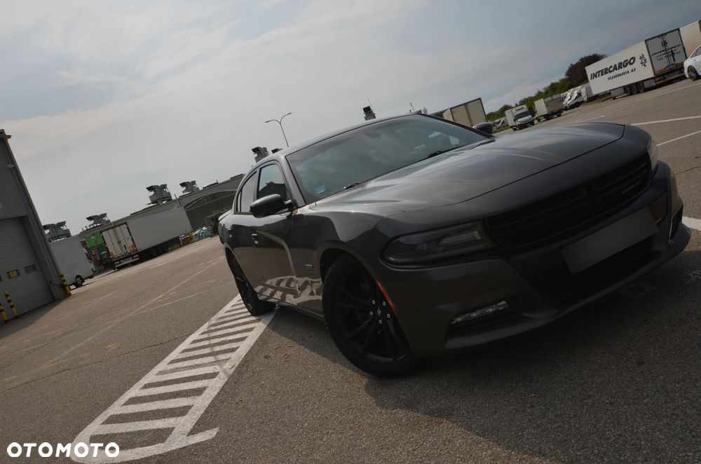 Dodge Charger 5.7 R/T - 21