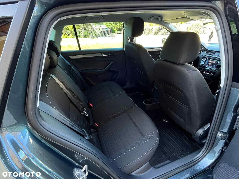 Skoda RAPID 1.0 TSI Style - 7