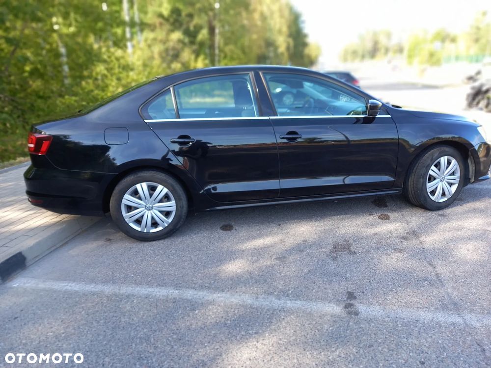 Volkswagen Jetta 1.4 TSI BMT Highline DSG - 2