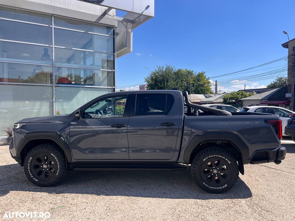 Toyota Hilux - 7