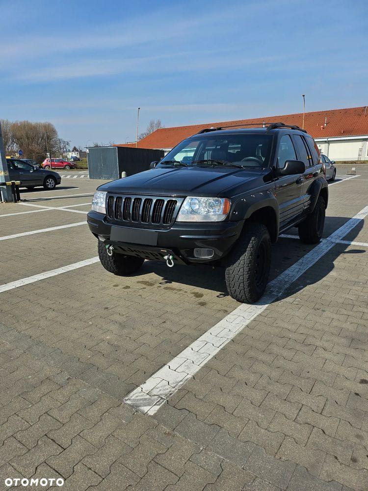 Jeep Grand Cherokee - 1