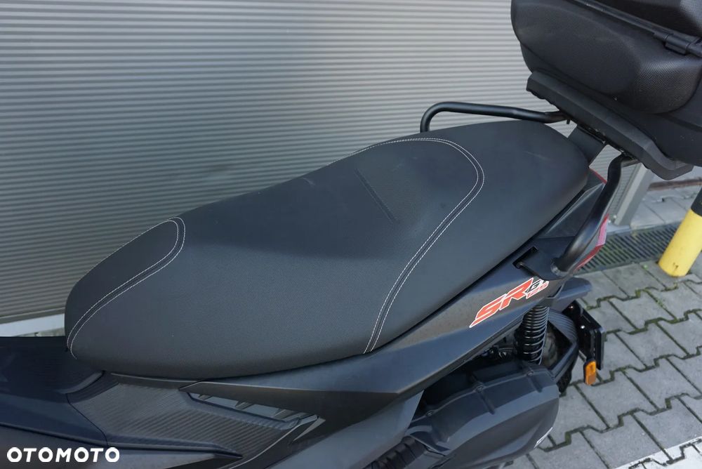 Aprilia SR - 8