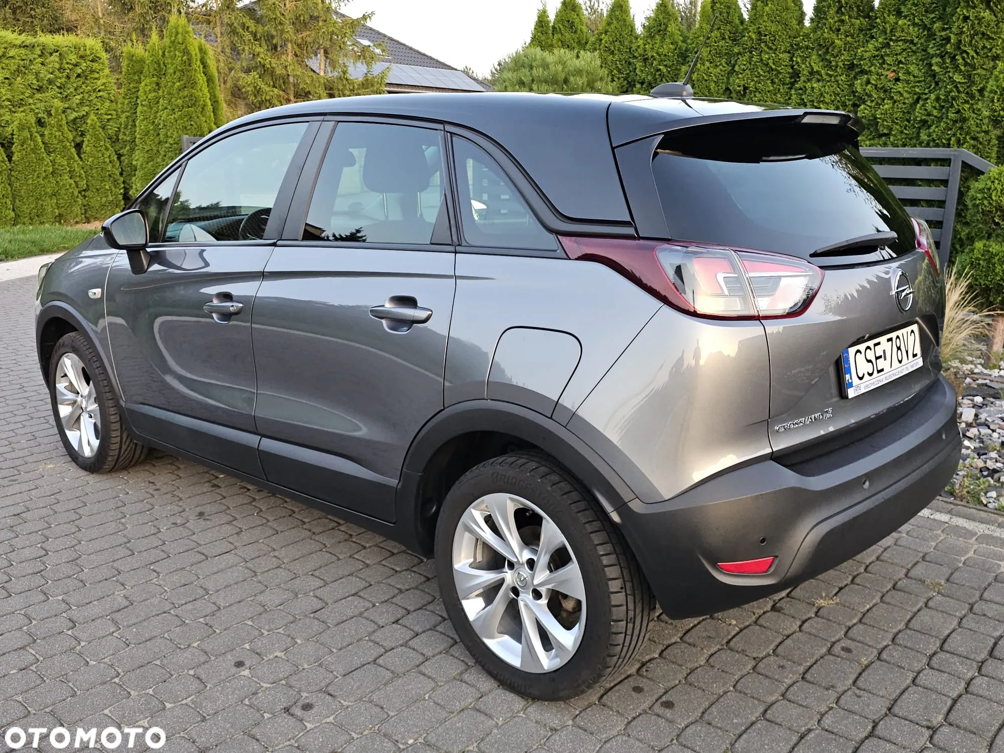 Opel Crossland X 1.2 T Enjoy S&S - 3