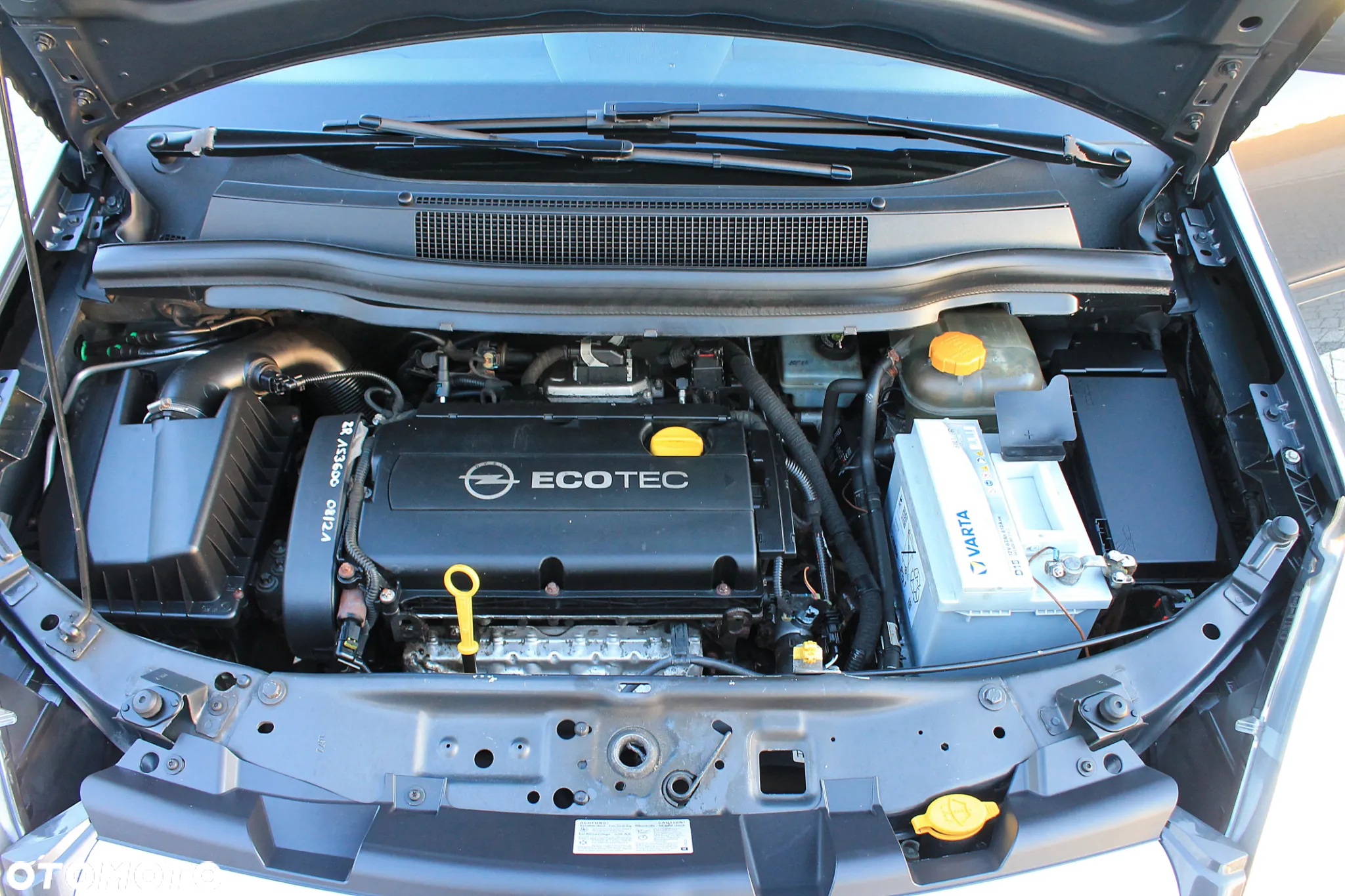 Opel Zafira 1.8 Cosmo EU5 - 21