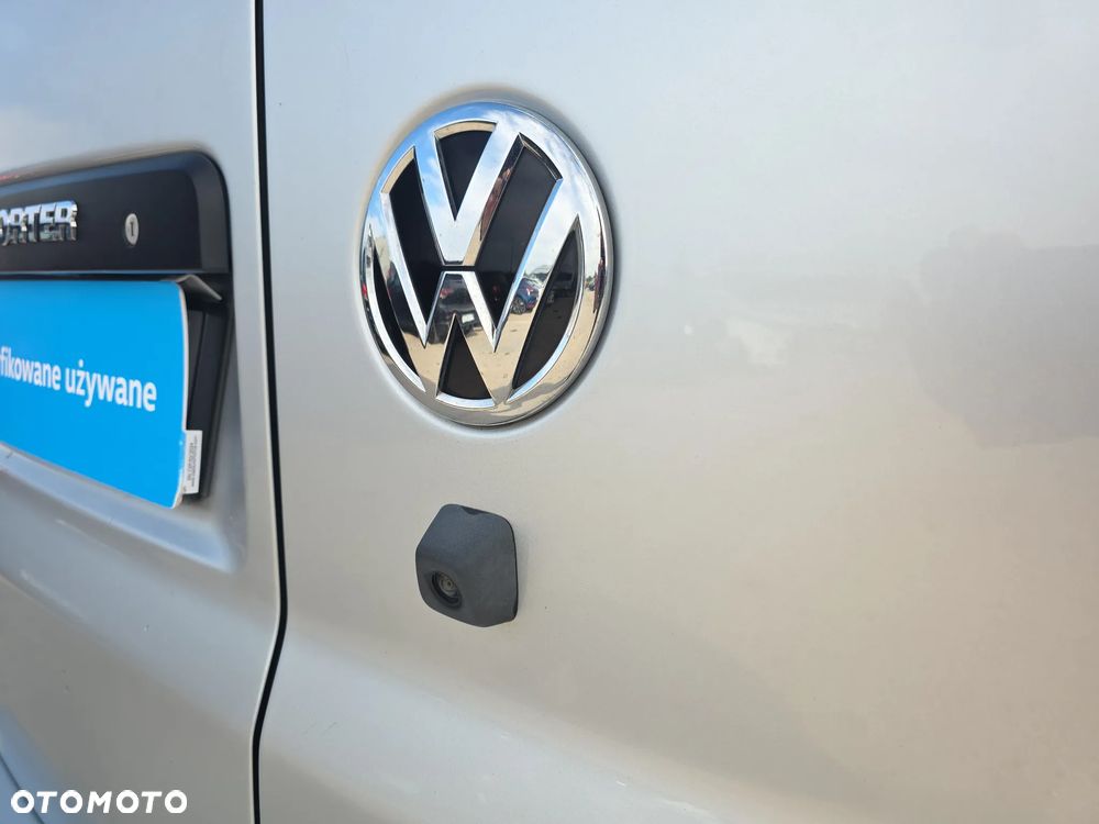 Volkswagen Transporter - 28
