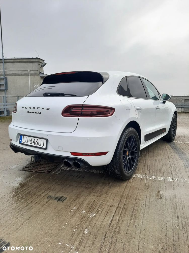 Porsche Macan - 12