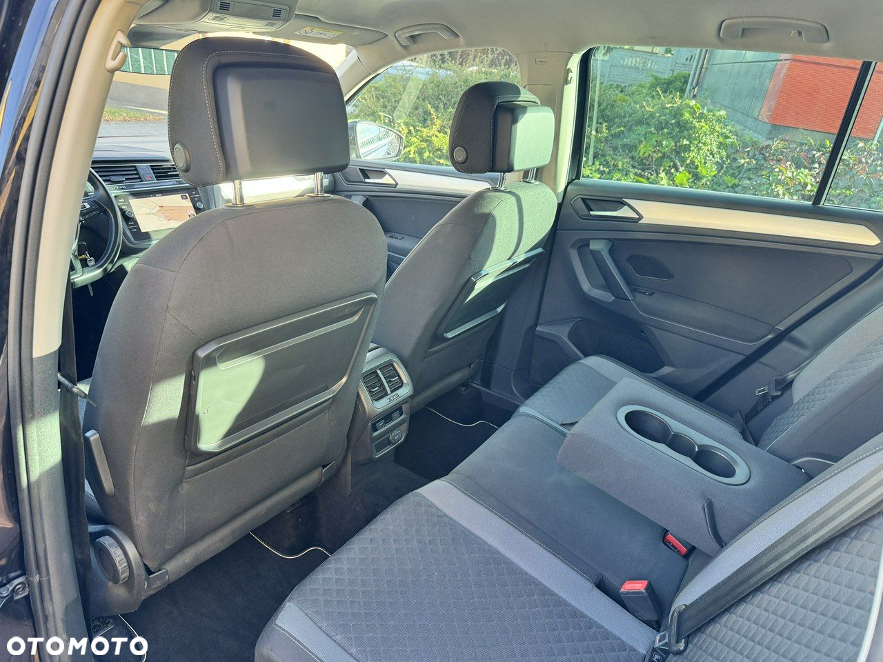 Volkswagen Tiguan - 11