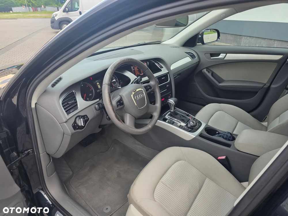 Audi A4 Avant 2.0 TDI Limited Edition Multitr - 16