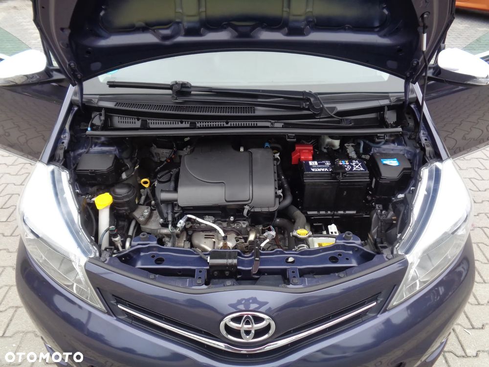 Toyota Yaris 1.0 Premium - 9