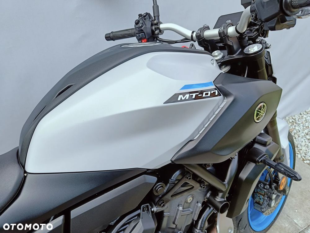 Yamaha MT - 10
