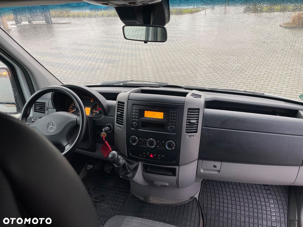Mercedes-Benz Spriter - 16