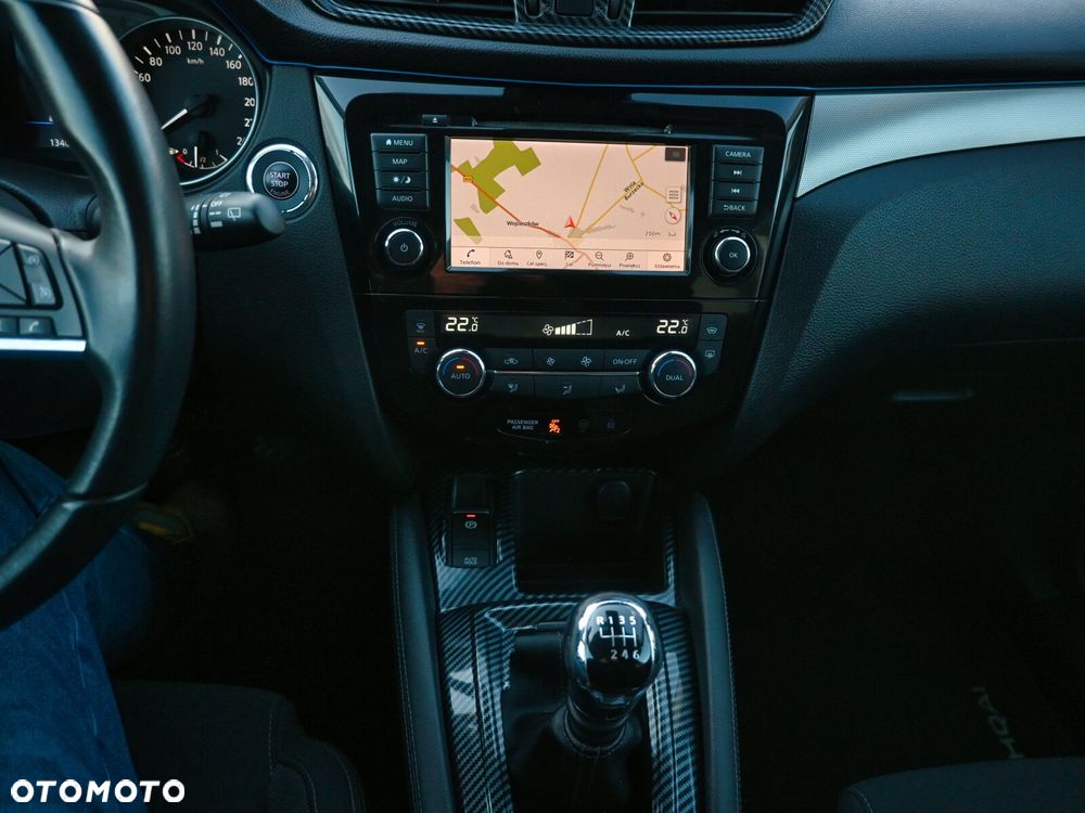 Nissan Qashqai 1.3 DIG-T N-CONNECTA - 18