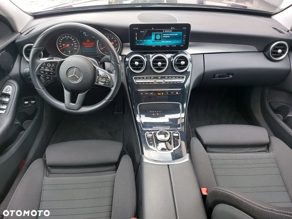 Mercedes-Benz Klasa C 300 e 9G-TRONIC Avantgarde - 10