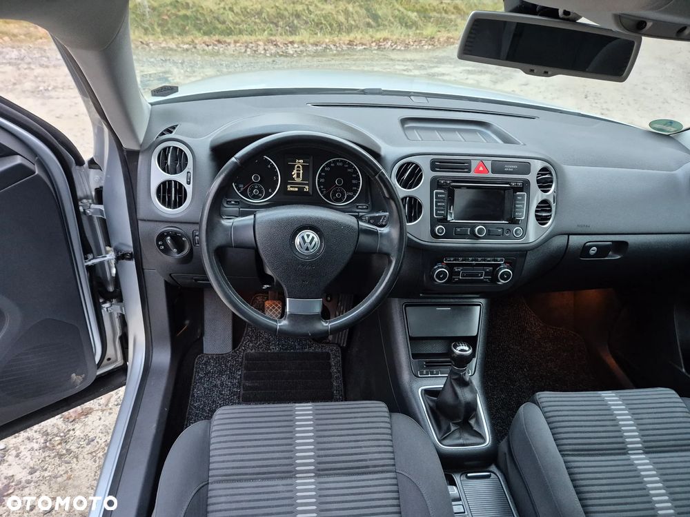 Volkswagen Tiguan 2.0 TDI Perfectline - 16