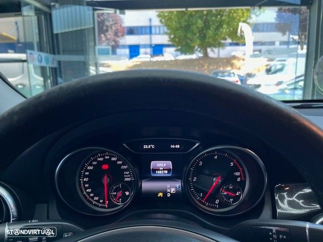 Mercedes-Benz CLA 200 - 14