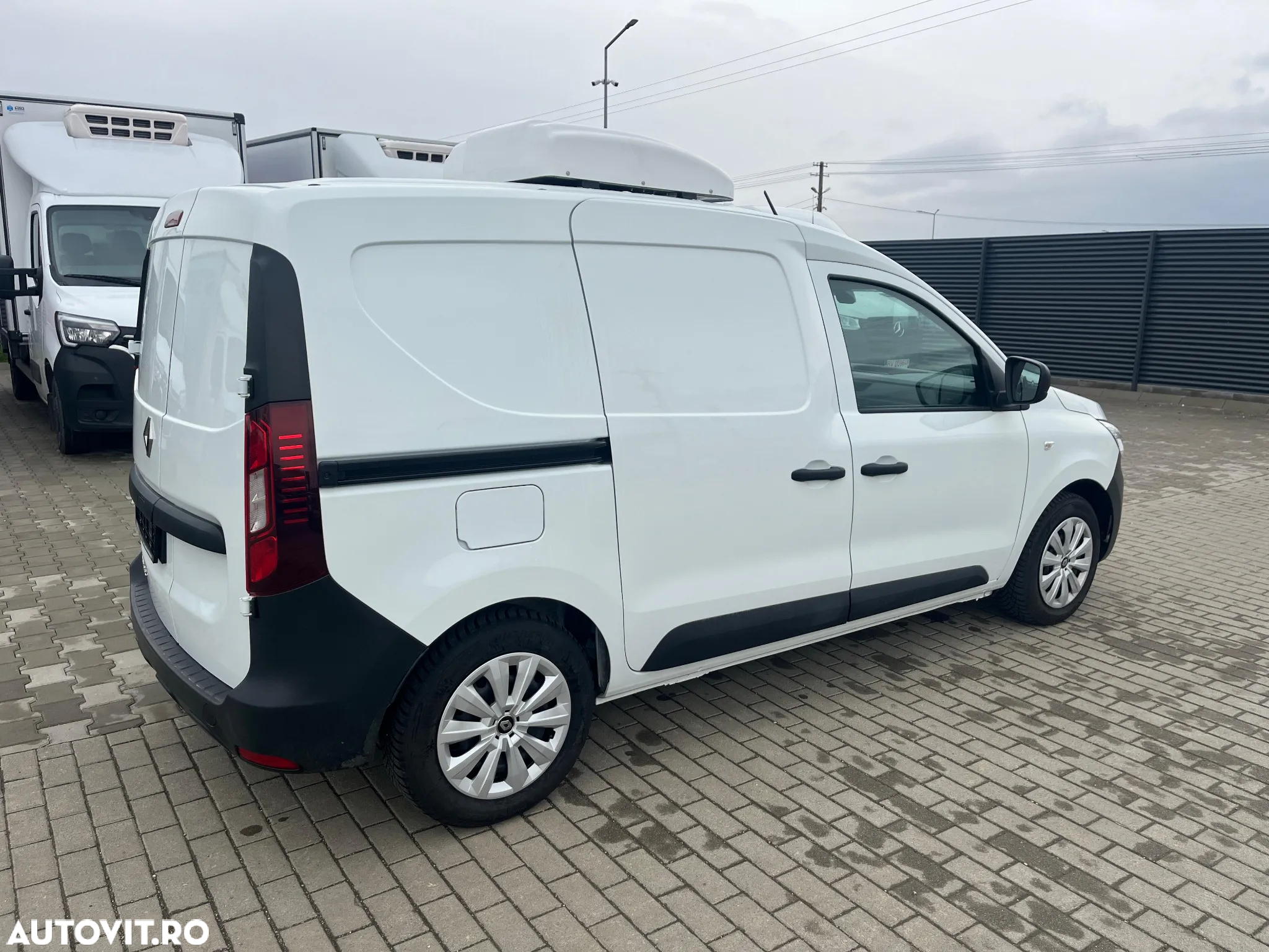 Renault EXPRESS - 11
