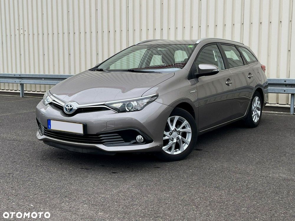 Toyota Auris 1.8 VVT-i Hybrid Automatik Touring Sports Comfort - 2
