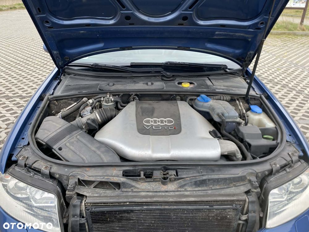 Audi A4 Limousine - 5