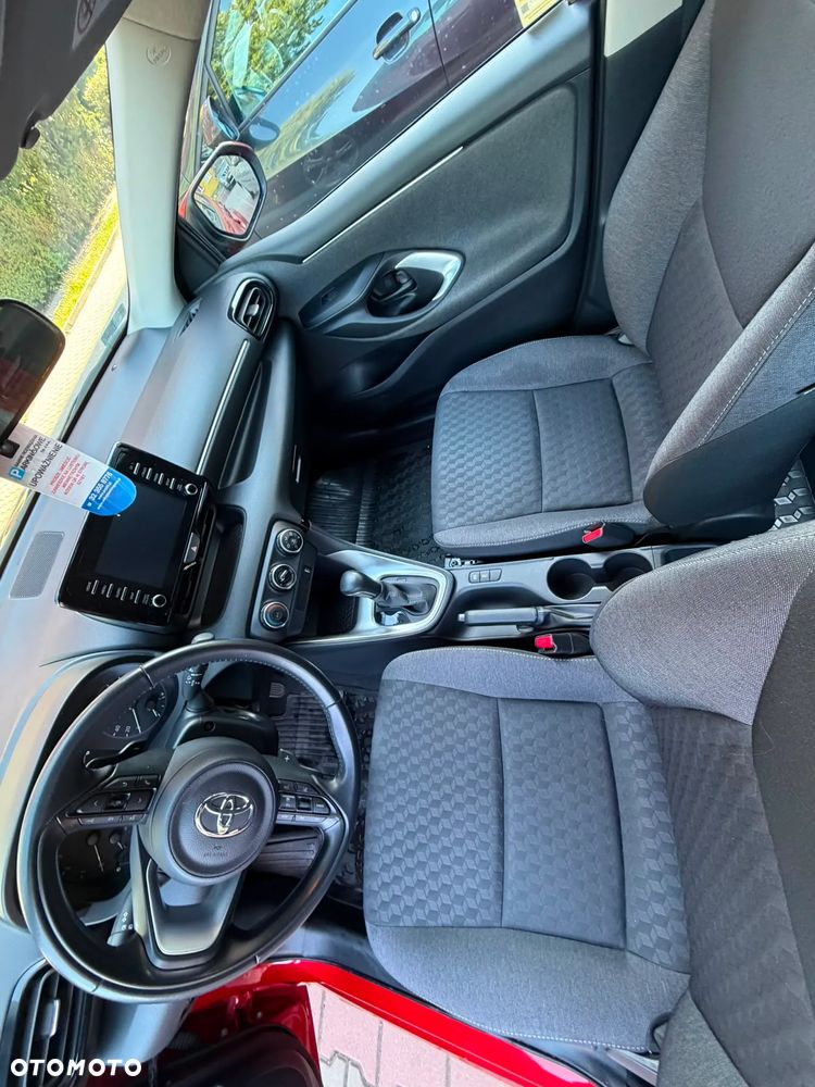 Toyota Yaris 1.5 Comfort CVT - 10